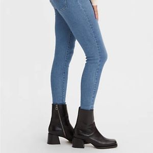 Levi’s Mile High Super Skinny - medium wash